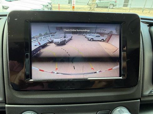 Used 2025 RAM ProMaster 2500 w/ U-Haul Equipment Group FWD image 26