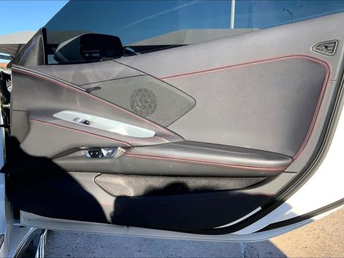 Used 2024 Chevrolet Corvette Z06 image 17