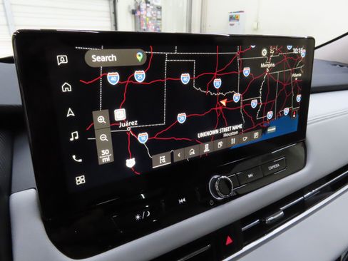 New 2025 Mitsubishi Outlander SE image 18