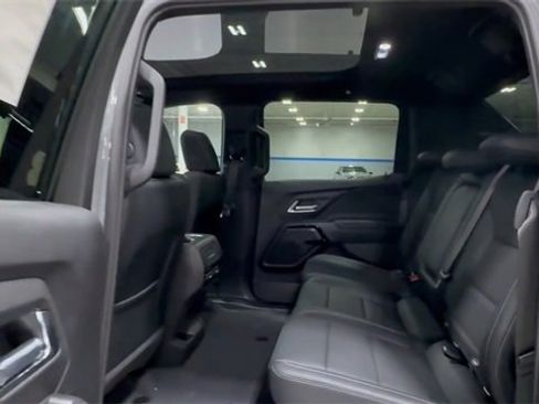 New 2026 Chevrolet Silverado EV LT image 15