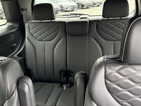 Used 2022 Hyundai Palisade Calligraphy image 33