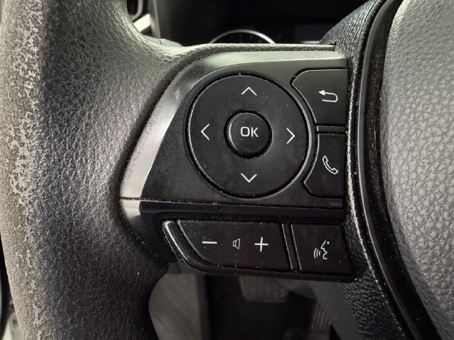 Used 2021 Toyota RAV4 XLE FWD image 10