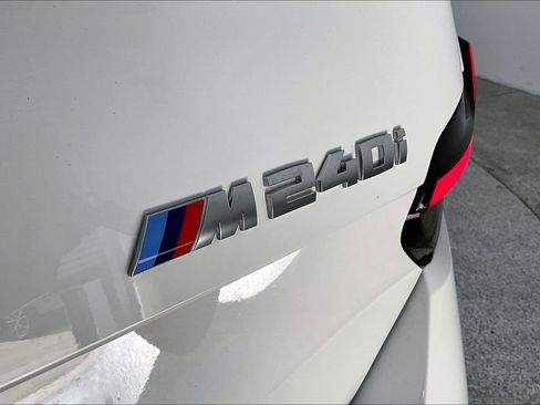 Used 2025 BMW M240i xDrive M240i image 40