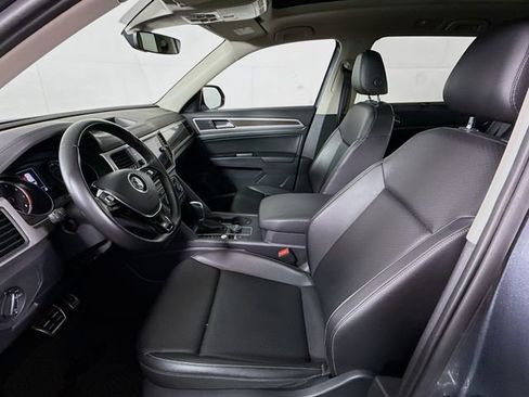 Used 2019 Volkswagen Atlas SE w/ Panoramic Sunroof Package image 22