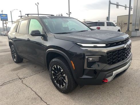 New 2026 Chevrolet Traverse Z71 w/ Enhanced Driving Package image 7