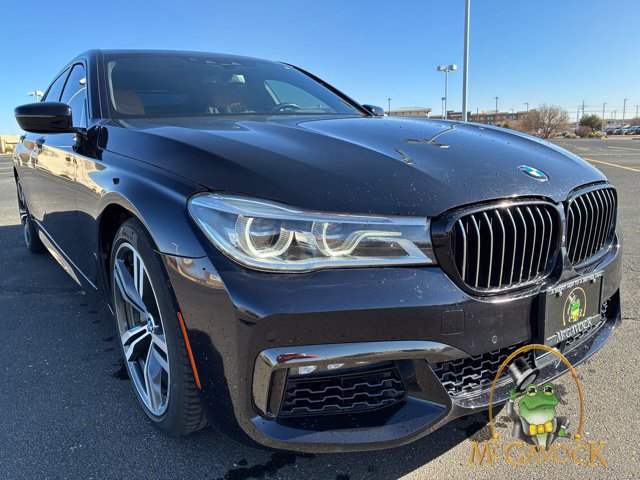Used 2019 BMW 750i w/ Executive Package RWD image 7