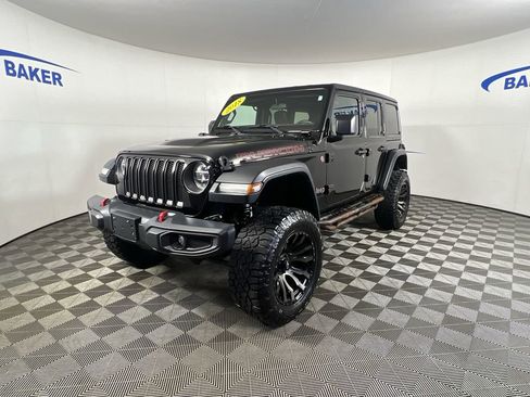 Used 2018 Jeep Wrangler Unlimited Rubicon AWD/4WD image 1