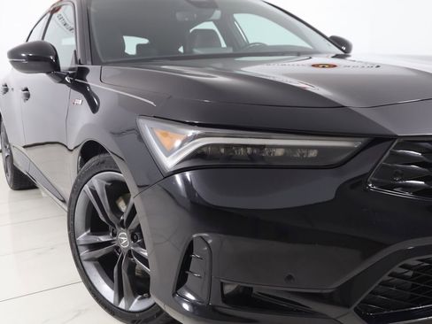 Used 2023 Acura Integra A-Spec image 17