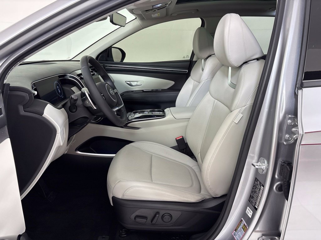 Used 2024 Hyundai Tucson Limited FWD image 14