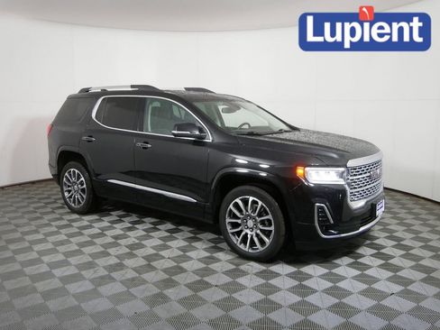 Used 2021 GMC Acadia Denali w/ Trailering Package image 1