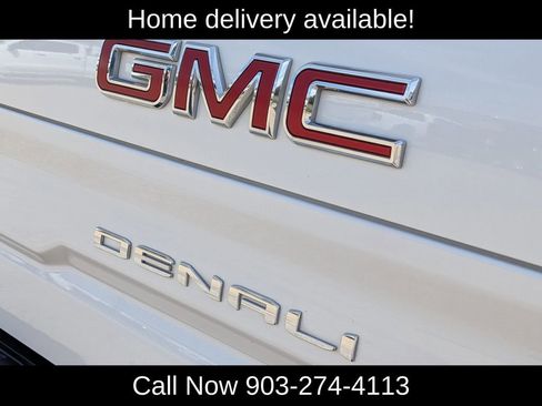 Used 2023 GMC Sierra 1500 Denali w/ Denali Reserve Package image 10