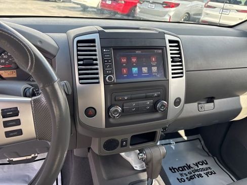 Used 2019 Nissan Frontier S image 14
