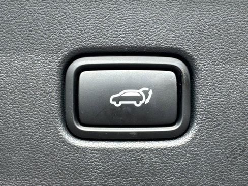Certified 2025 Hyundai Tucson SEL FWD image 19
