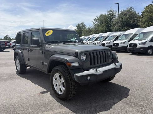 Used 2020 Jeep Wrangler Unlimited Sport S w/ Sun And Sound Package AWD/4WD image 9