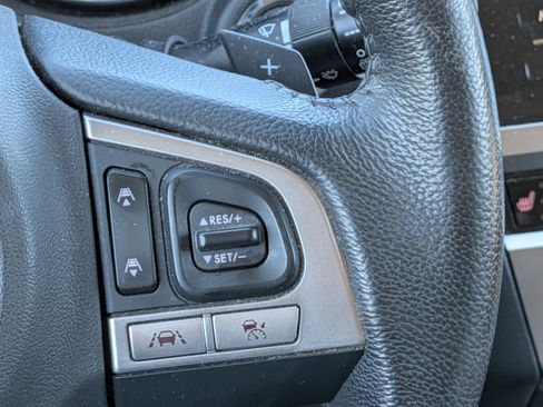 Used 2017 Subaru Outback 2.5i Limited image 23