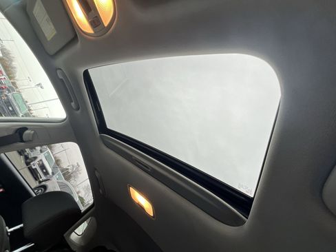 Used 2021 Hyundai Kona SEL Plus w/ Cargo Package image 23