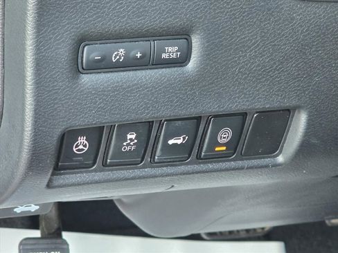 Used 2021 Nissan Murano SL w/ SL Moonroof Package image 8