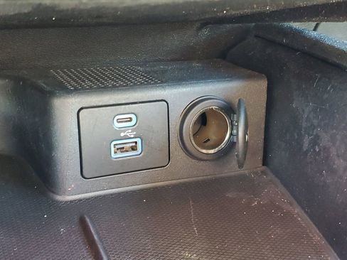 Used 2022 Ford Escape SE w/ Convenience Package image 30