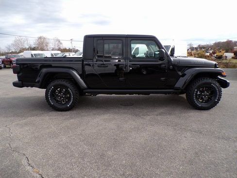 New 2026 Jeep Gladiator Willys image 5