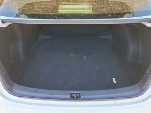 Used 2023 Toyota Corolla LE image 8