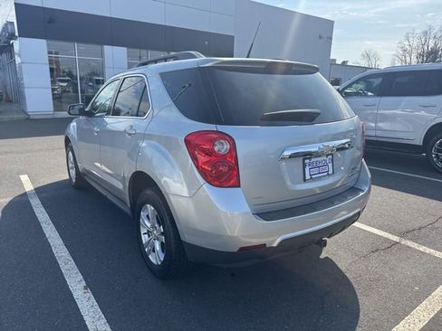 Used 2013 Chevrolet Equinox LT w/ Driver Convenience Package image 2