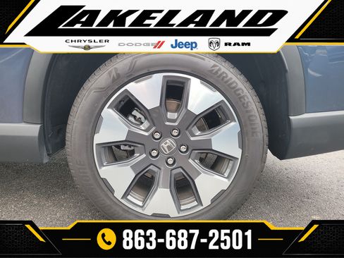 Used 2026 Honda Pilot Touring image 8