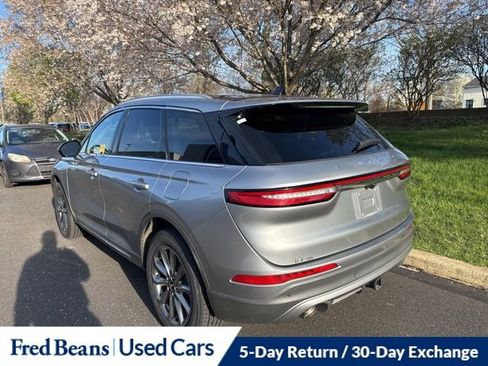 Used 2022 Lincoln Corsair AWD w/ Premium Package image 4