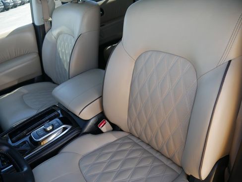 Used 2023 Nissan Armada Platinum w/ Captain's Chairs Package AWD/4WD image 33