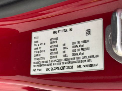 Used 2022 Tesla Model 3 Standard Range image 47