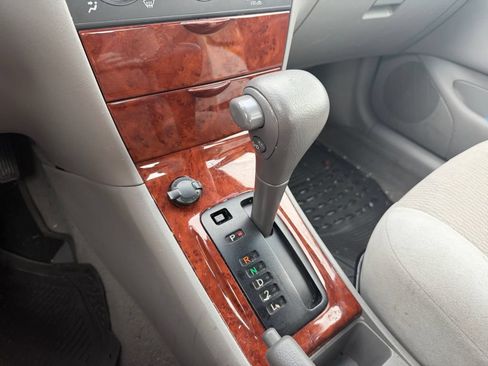 Used 2008 Toyota Corolla LE w/ Audio Value Pkg FWD image 28
