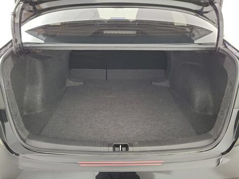 Used 2025 Toyota Corolla SE FWD image 10