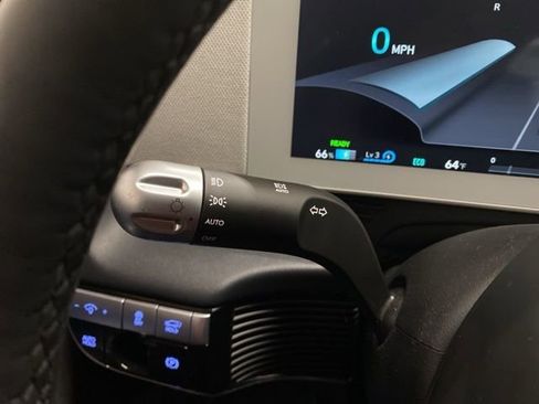 Used 2023 Hyundai Ioniq 5 SEL image 37