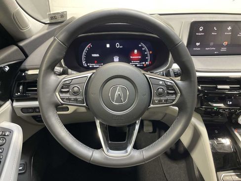 Used 2024 Acura MDX SH-AWD w/ Technology Package image 15