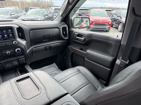 Certified 2019 GMC Sierra 1500 Denali w/ Denali Ultimate Package AWD/4WD image 26