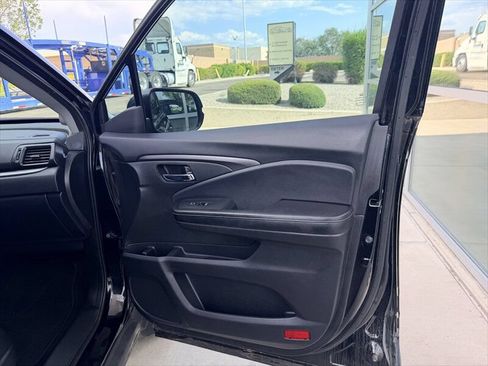 Used 2017 Honda Ridgeline RTL image 23