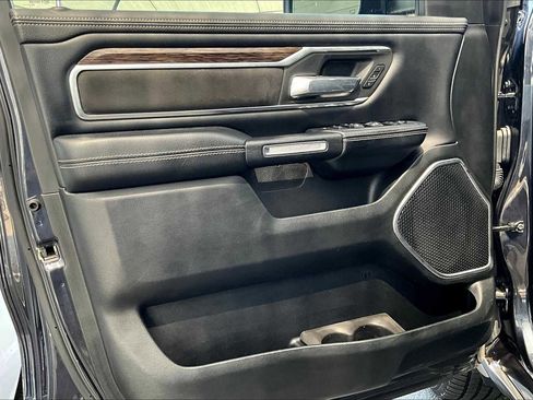 Used 2020 RAM 1500 Laramie image 21