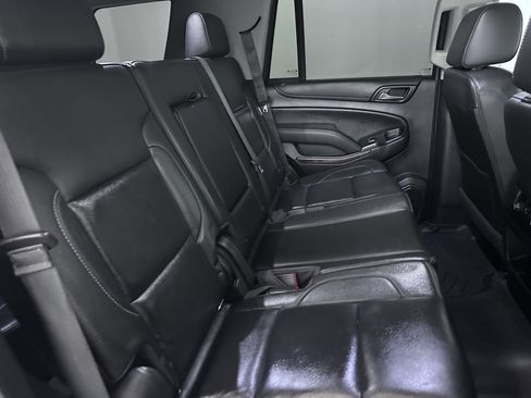 Used 2019 Chevrolet Tahoe LT image 36