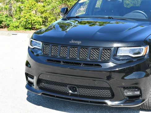 Used 2018 Jeep Grand Cherokee SRT AWD/4WD image 37