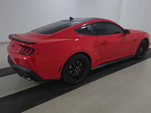 Used 2025 Ford Mustang GT Premium RWD image 4