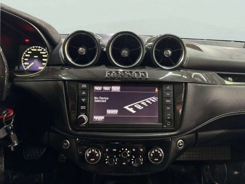 Used 2014 Ferrari FF image 29