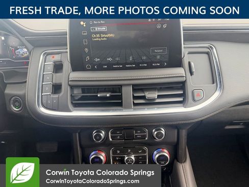 Used 2023 GMC Yukon XL AT4 w/ Technology Package image 14