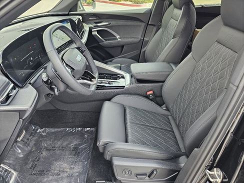 New 2025 Audi SQ5 Premium Plus image 2