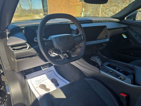 Used 2025 Dodge Charger R/T Scat Pack w/ Track Pack image 19