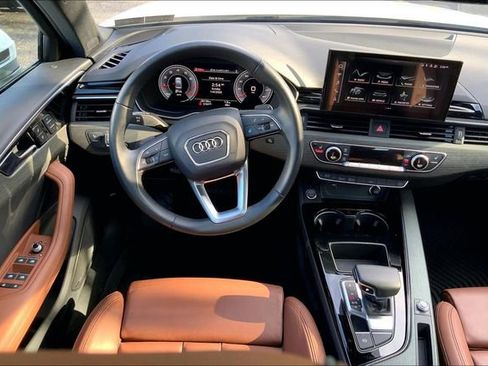 Used 2023 Audi A4 2.0T Premium Plus w/ Premium Plus Package image 5