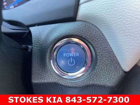 Used 2020 Toyota RAV4 XLE image 15