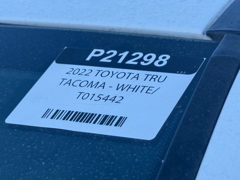 Used 2022 Toyota Tacoma SR image 7