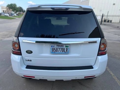 Used 2014 Land Rover LR2 HSE AWD/4WD image 7