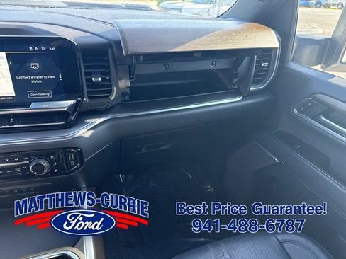 Used 2024 Chevrolet Silverado 3500 High Country w/ High Country Premium Package AWD/4WD image 28