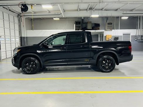 New 2026 Honda Ridgeline Black Edition image 17