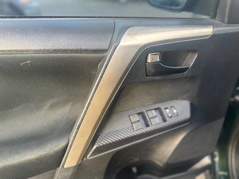 Used 2013 Toyota RAV4 XLE image 11